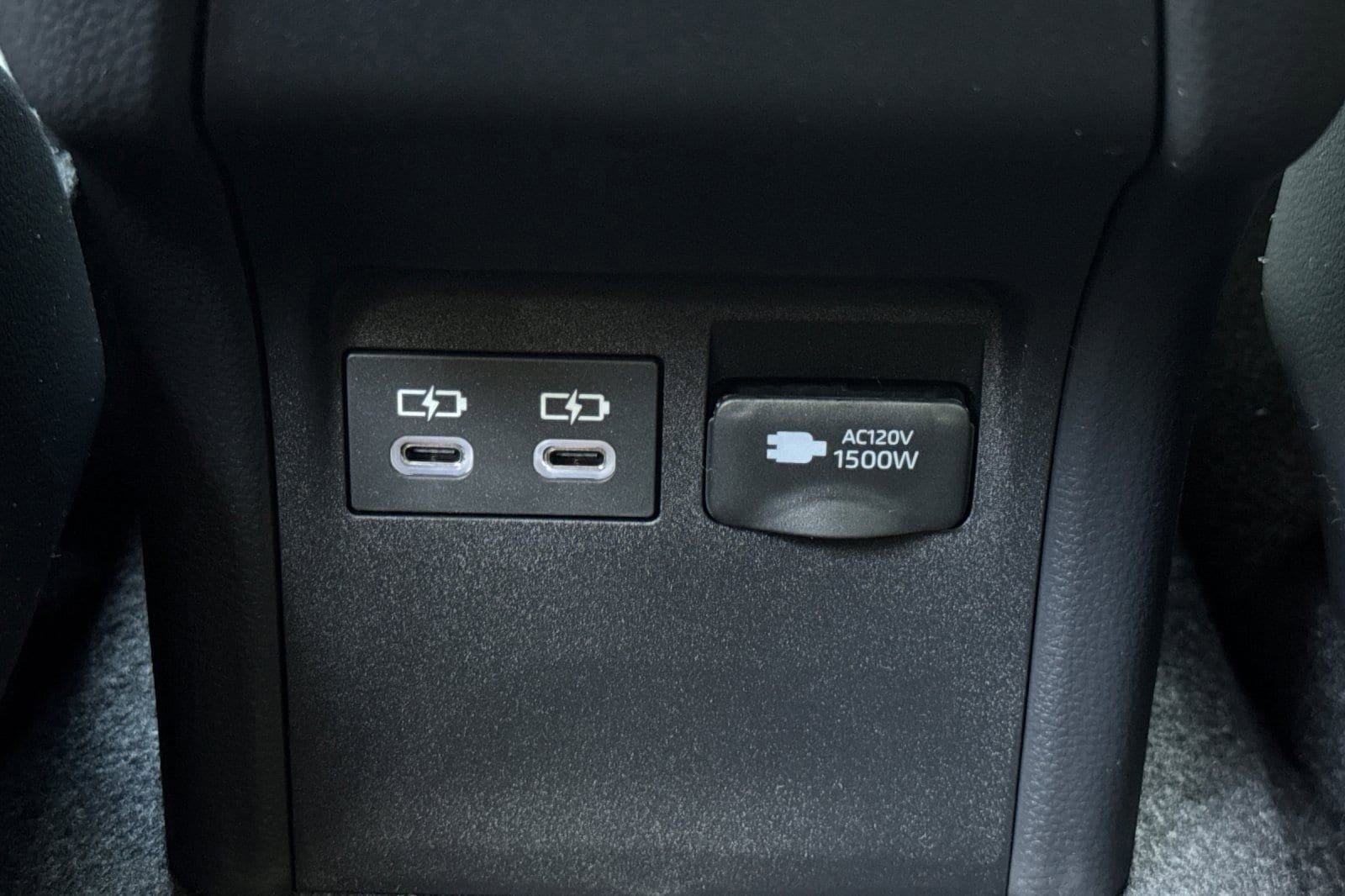 New 2026 Toyota Prius Plug-In Hybrid FWD image 14