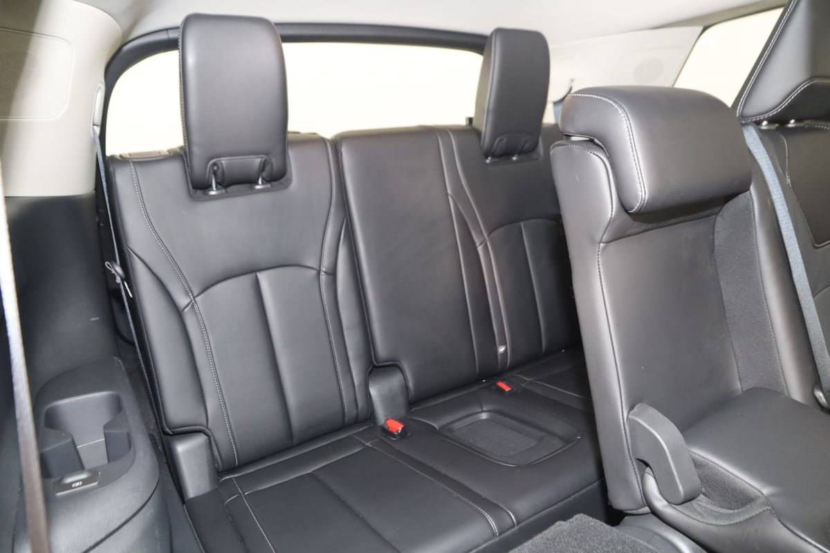 Used 2025 INFINITI QX60 Luxe AWD/4WD image 17