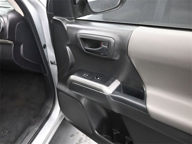 Used 2022 Toyota Tacoma SR5 image 23