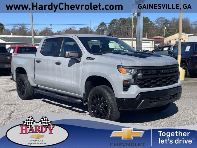 Used 2024 Chevrolet Silverado 1500 Custom Trail Boss w/ Turbomax Blackout Package