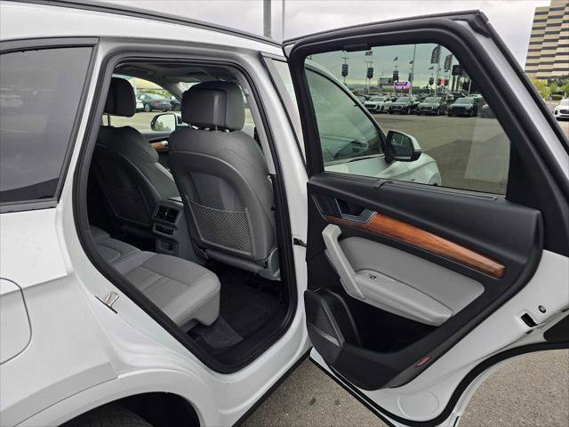 Used 2023 Audi Q5 2.0T Prestige w/ Prestige Package image 14