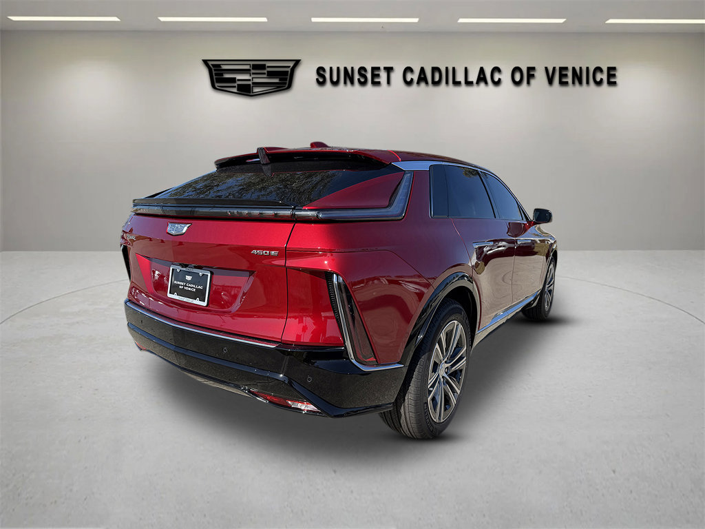 New 2026 Cadillac Lyriq Luxury image 3