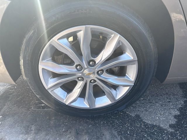 Used 2023 Chevrolet Malibu LT image 26