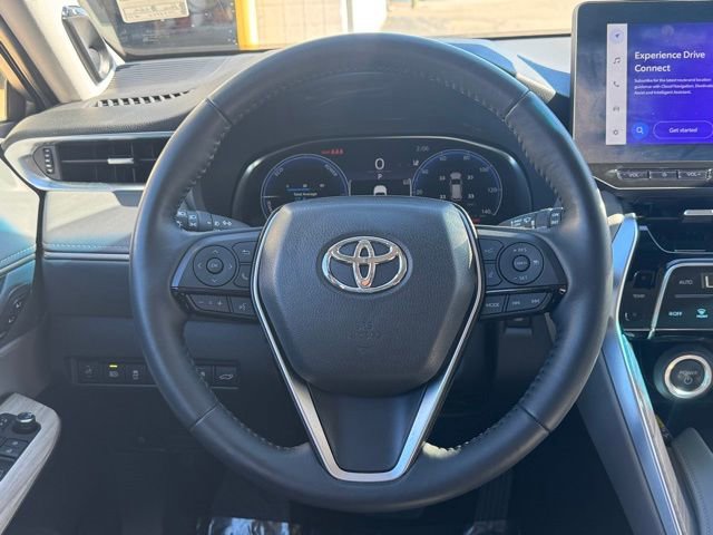 Used 2024 Toyota Venza Limited image 15