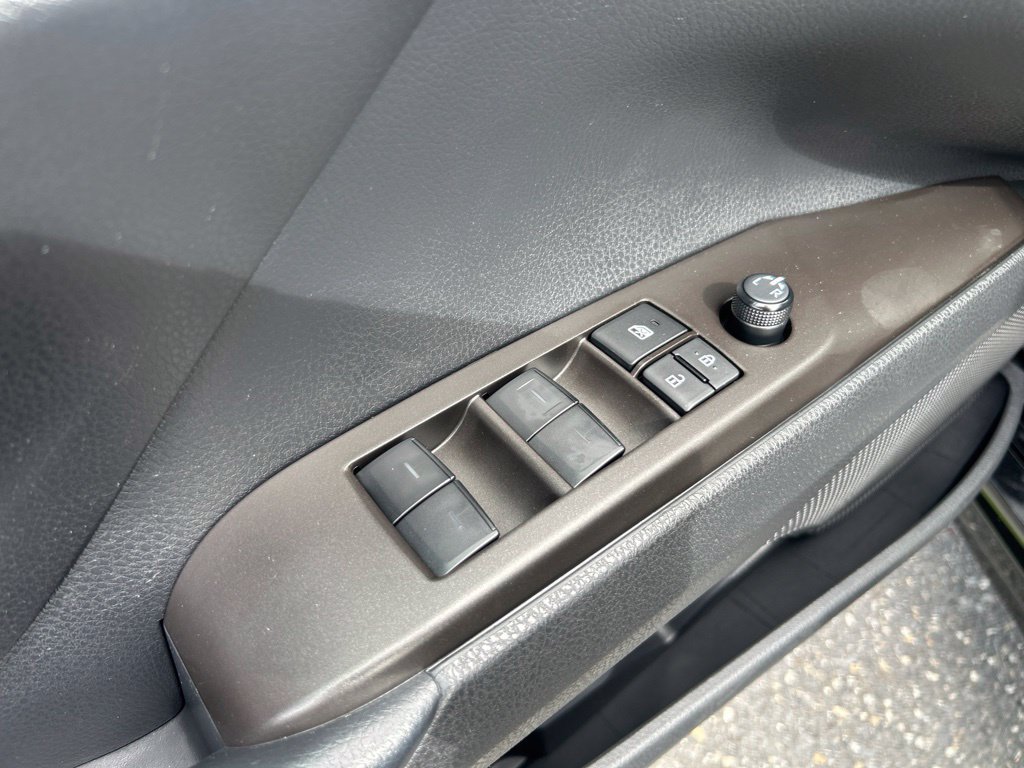 Used 2024 Toyota Camry SE FWD image 12