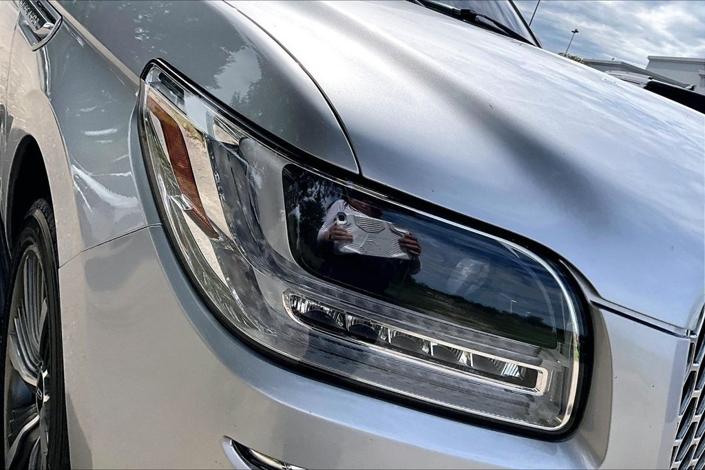 Used 2018 Lincoln Navigator L Reserve w/ Technology Package AWD/4WD image 26