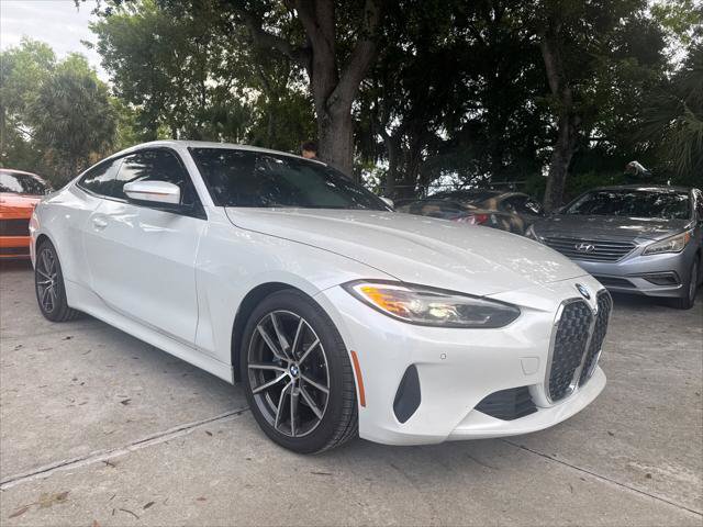 Used 2022 BMW 430i Coupe w/ Convenience Package RWD image 4