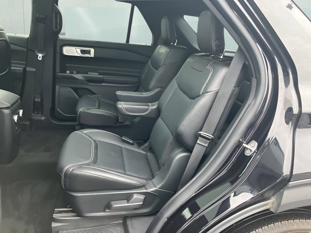 Used 2020 Ford Explorer ST w/ Premium Technology Package image 34