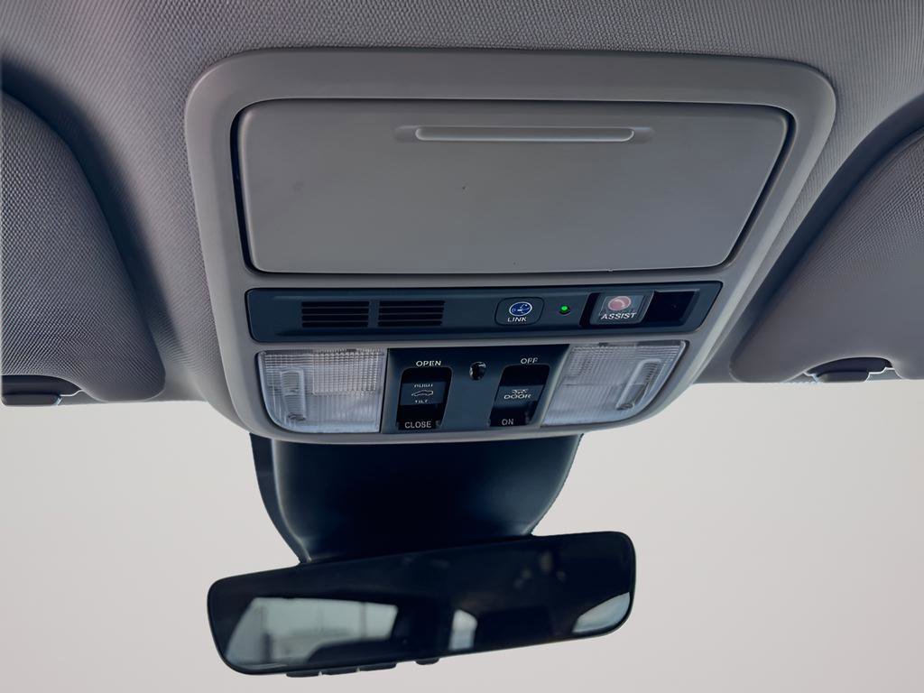 Used 2023 Honda Odyssey Touring image 39