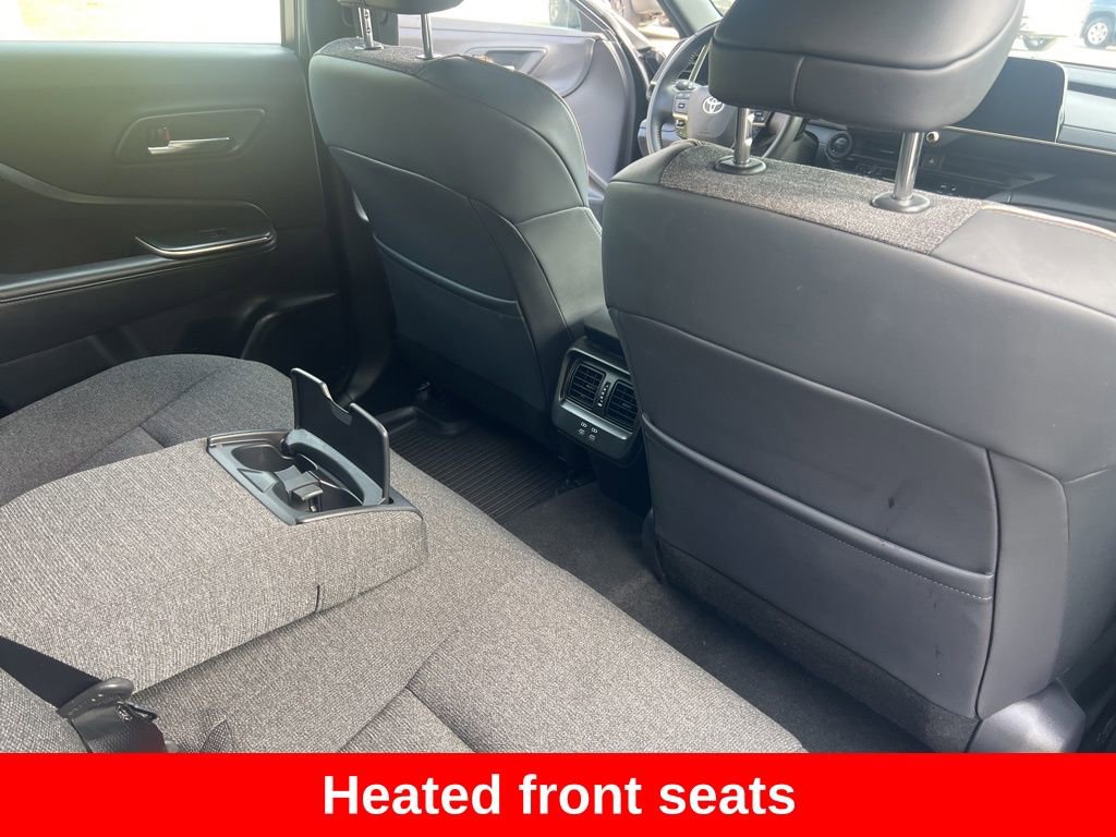 Used 2023 Toyota Crown AWD/4WD image 13