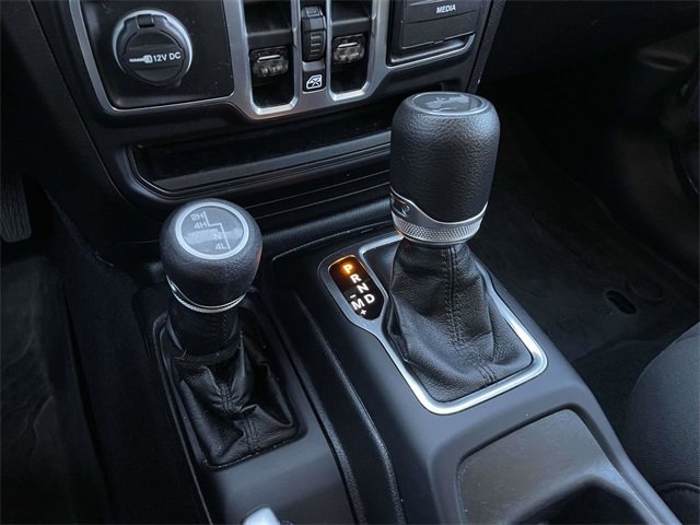 Used 2020 Jeep Wrangler Unlimited Sport image 30