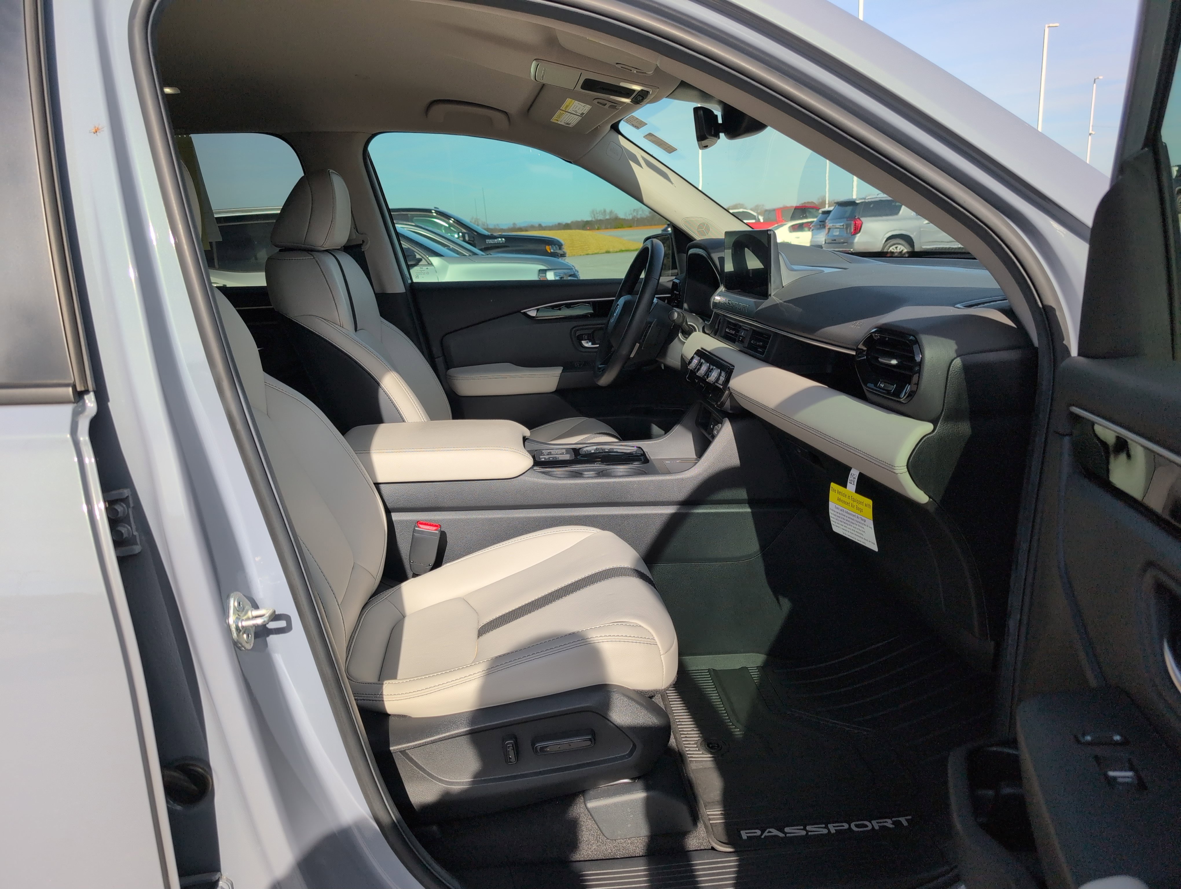 Used 2026 Honda Passport RTL image 31