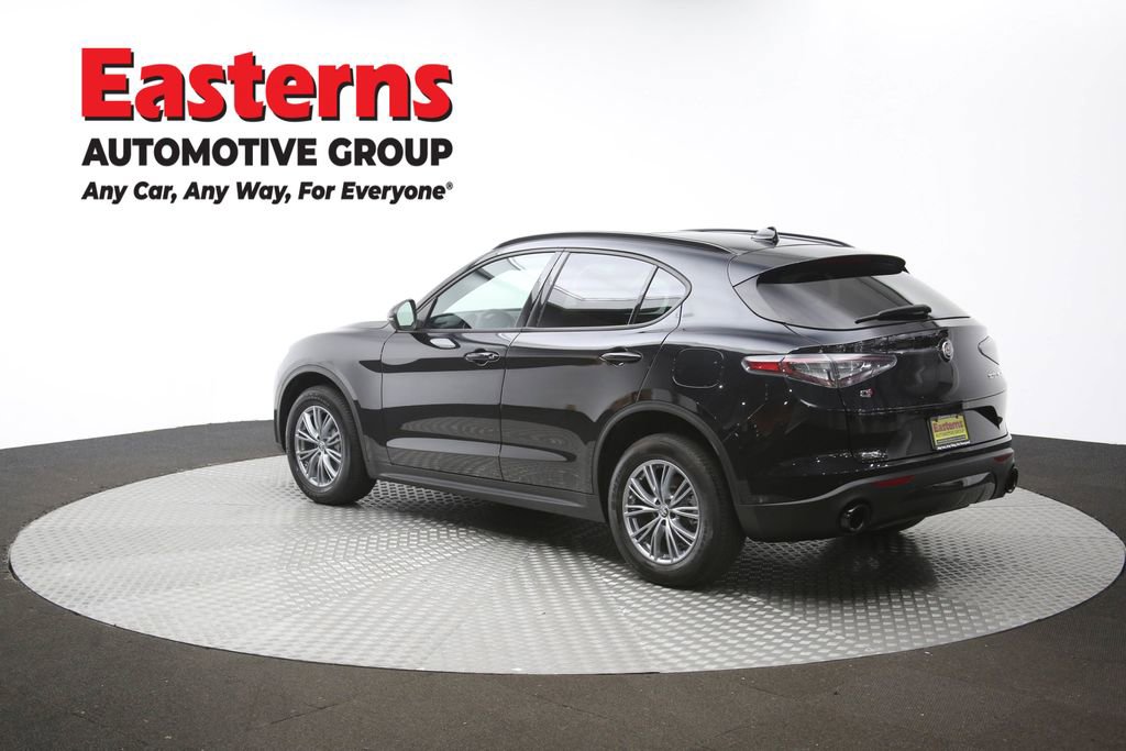 Used 2024 Alfa Romeo Stelvio Sprint image 64