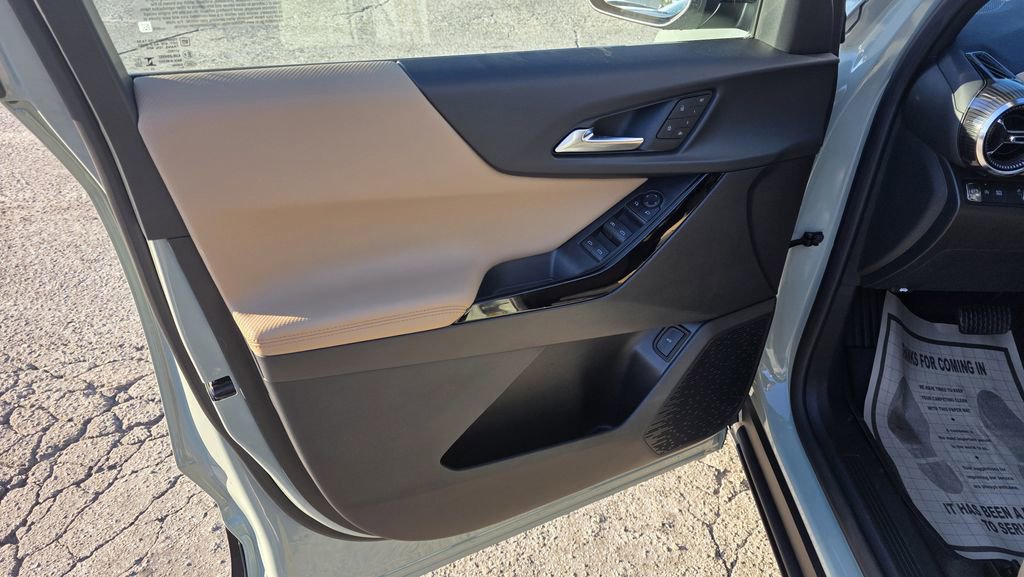 New 2026 Chevrolet Equinox ACTIV w/ Convenience Package III image 15