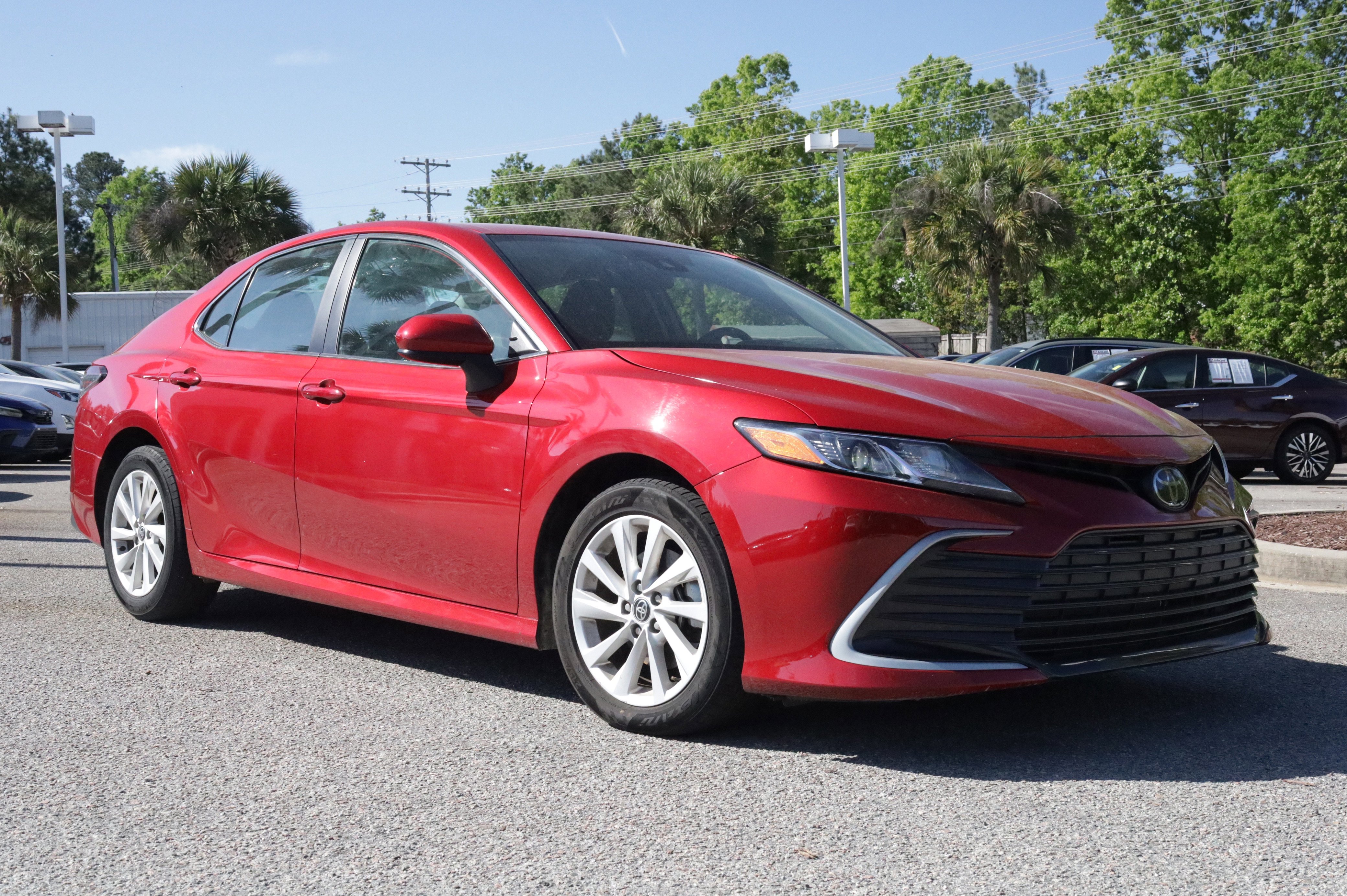 Used 2024 Toyota Camry LE FWD image 7