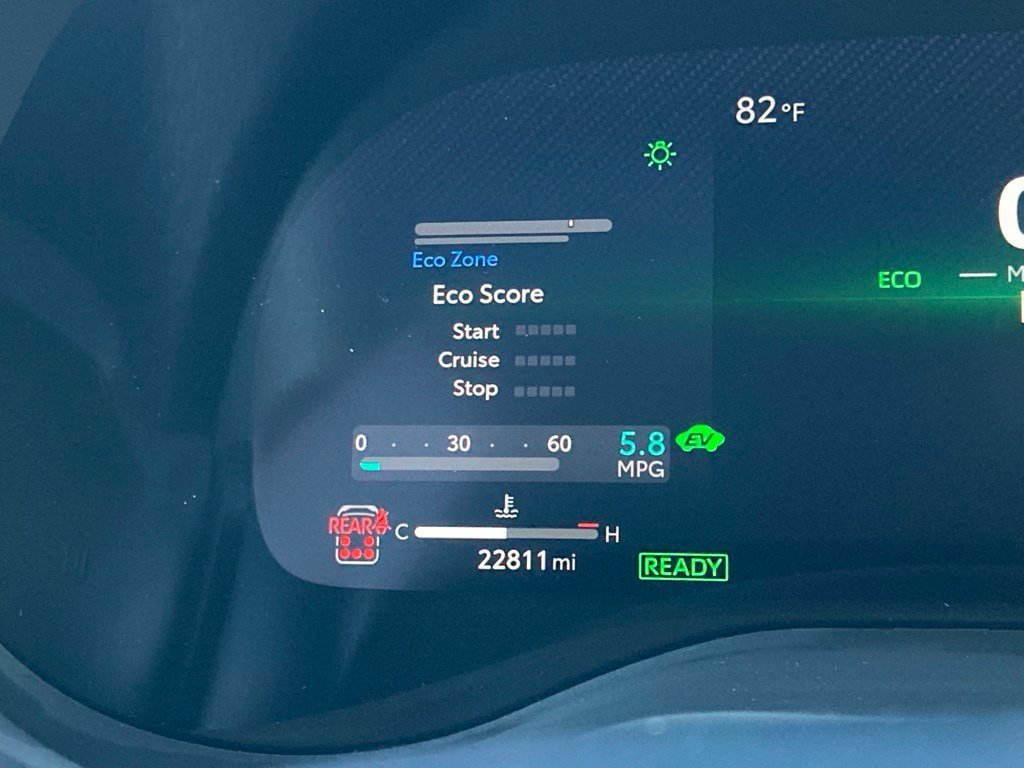 Certified 2025 Toyota Sienna XLE Woodland Edition AWD/4WD image 16