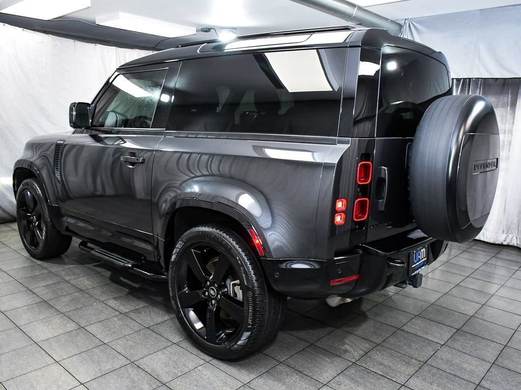 Used 2023 Land Rover Defender 90 X-Dynamic SE AWD/4WD image 4
