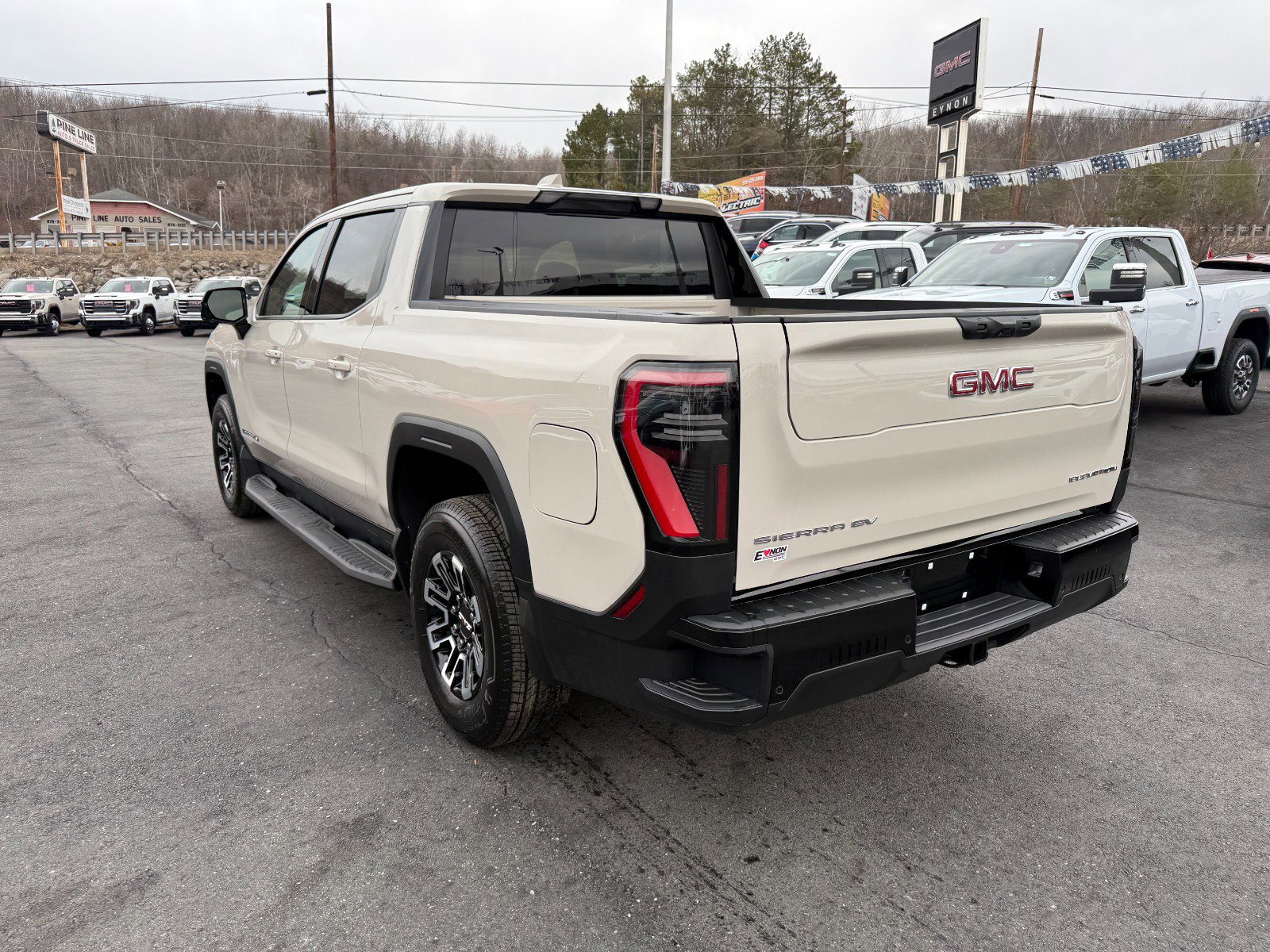 New 2026 GMC Sierra EV Elevation image 3