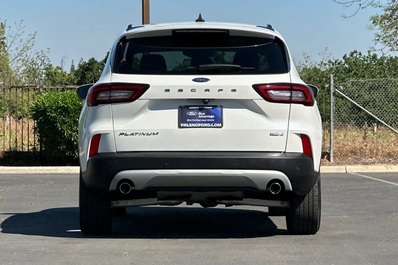 Certified 2024 Ford Escape Platinum w/ Premium Technology Package image 7