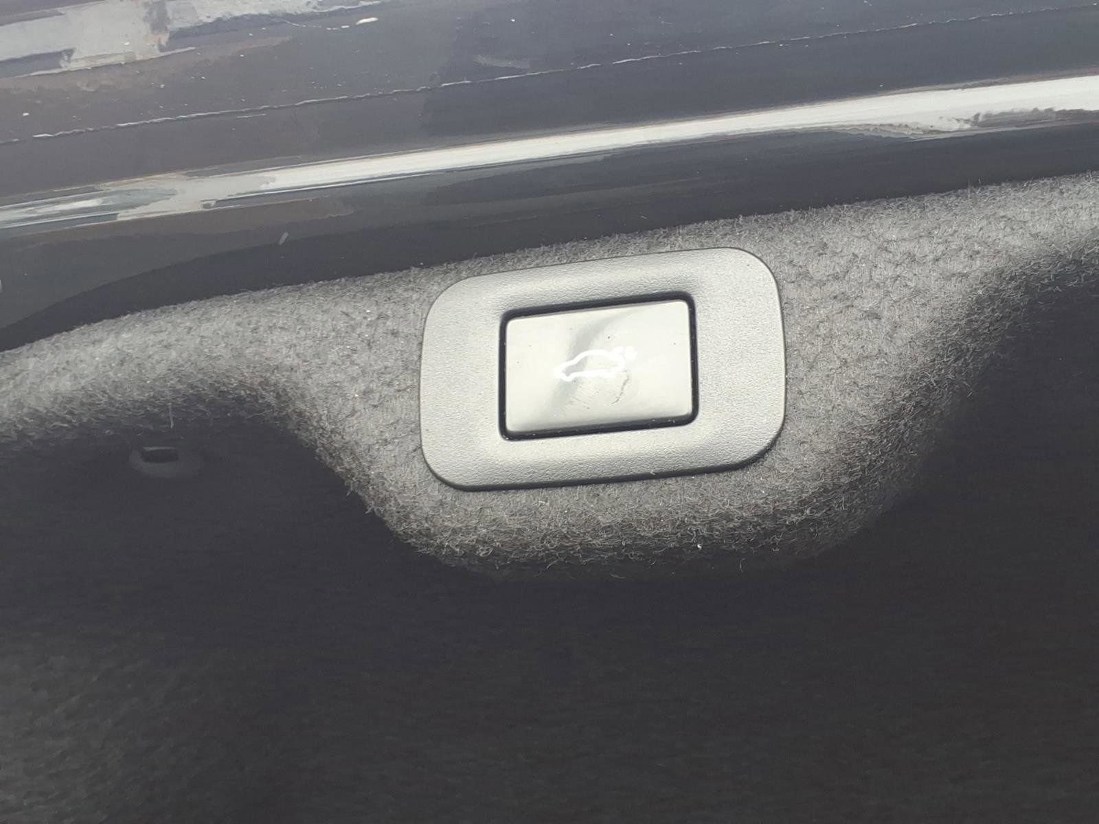 Used 2022 Lexus ES 300h w/ Accessory Package 2 image 30