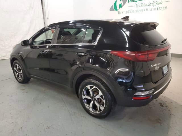 Used 2022 Kia Sportage LX image 4