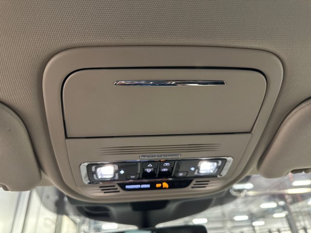 Used 2021 Lincoln Aviator Reserve w/ Equipment Group 208A AWD/4WD image 37