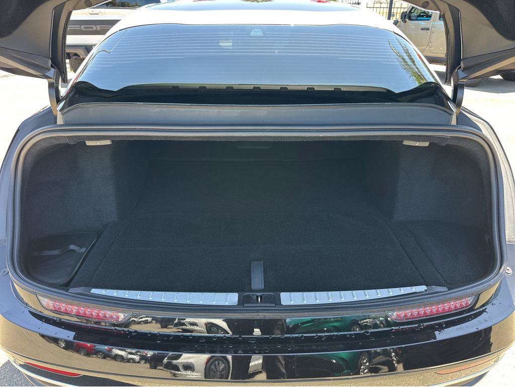 Used 2023 Lucid Air Touring AWD/4WD image 35