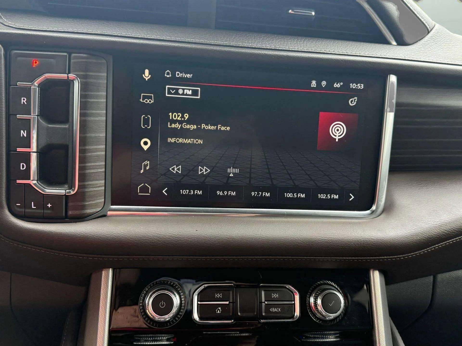 Used 2024 GMC Yukon Denali image 43