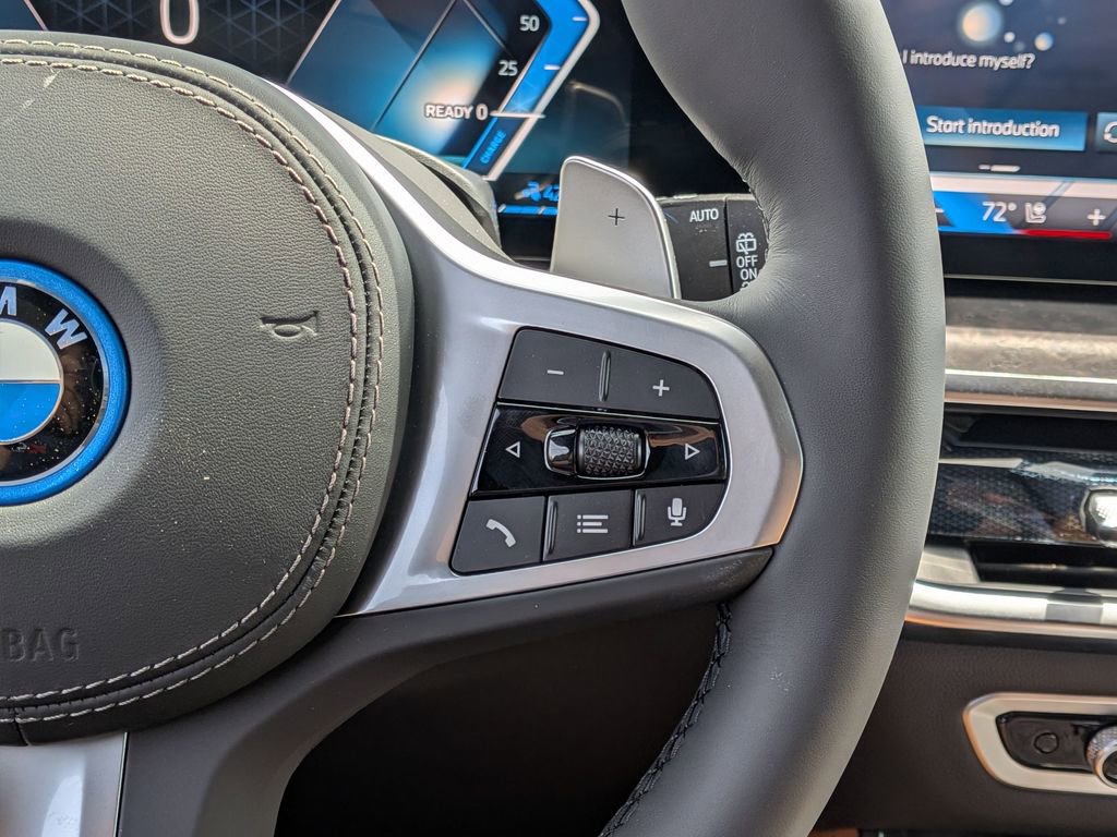New 2026 BMW X5 xDrive50e image 31