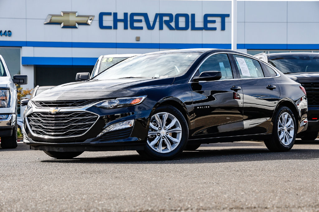 Used 2025 Chevrolet Malibu LT