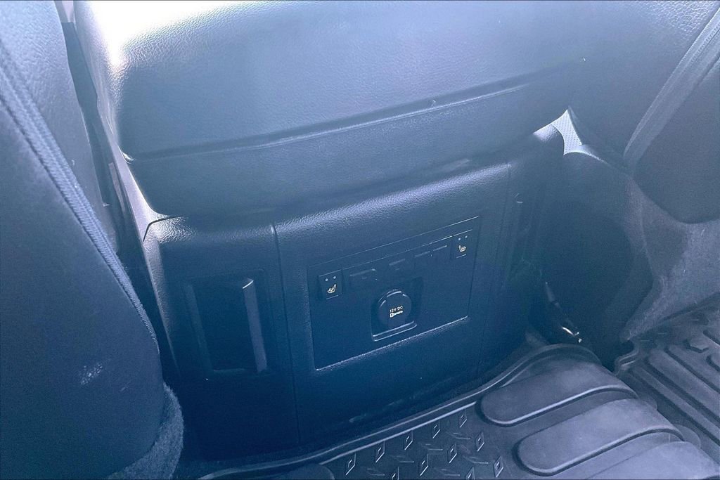 Used 2016 RAM 1500 Laramie w/ Convenience Group image 11