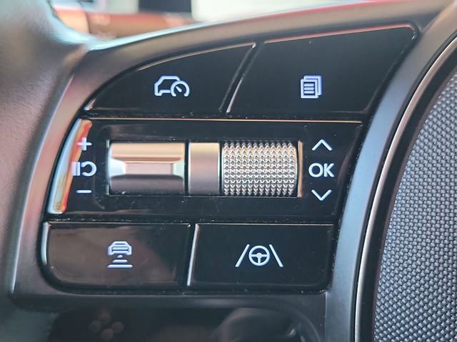 Used 2023 Hyundai Ioniq 6 Limited image 8