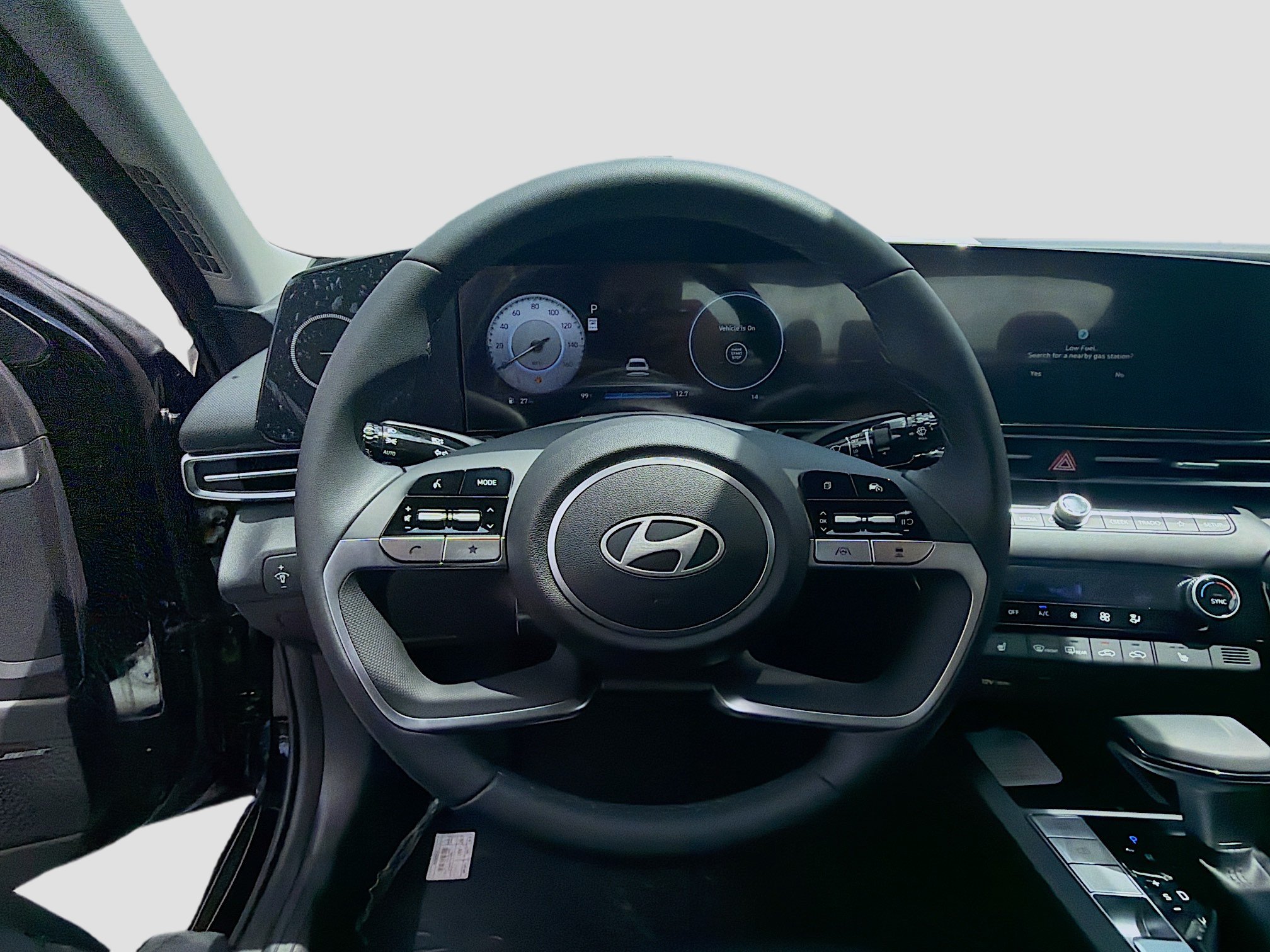 New 2026 Hyundai Elantra Limited FWD image 8
