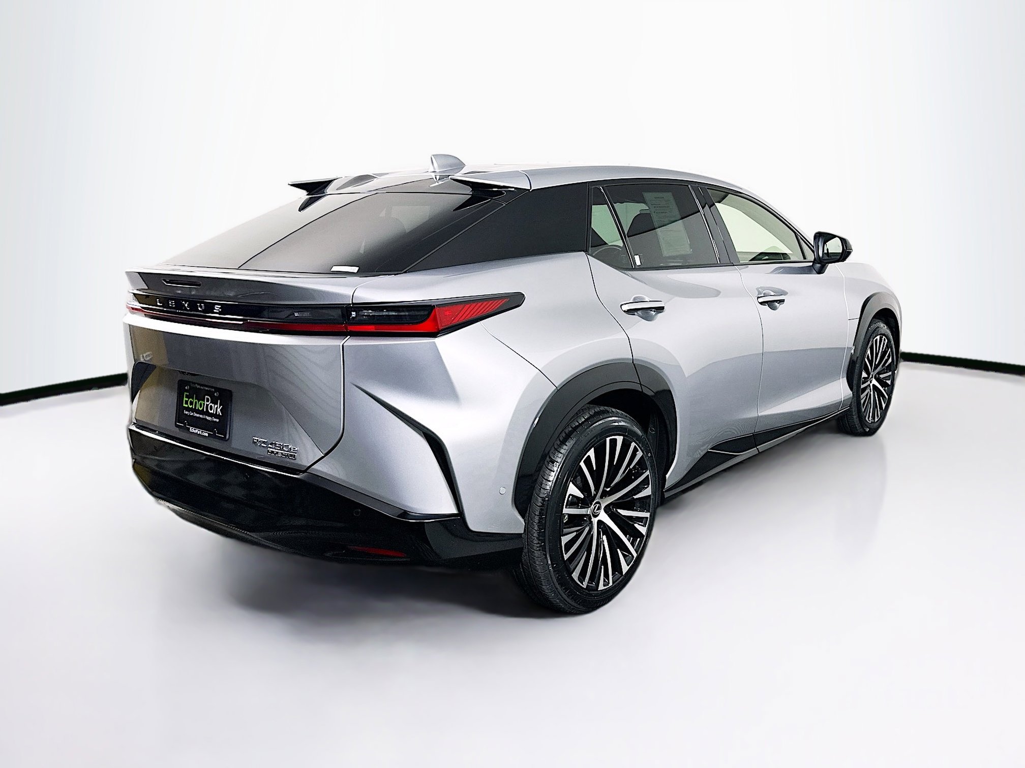 Used 2023 Lexus RZ 450e Premium w/ Technology Package AWD/4WD image 9