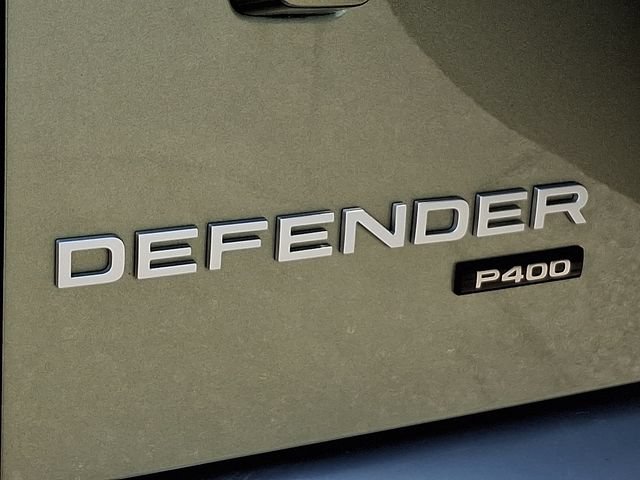 Used 2023 Land Rover Defender 110 SE AWD/4WD image 30