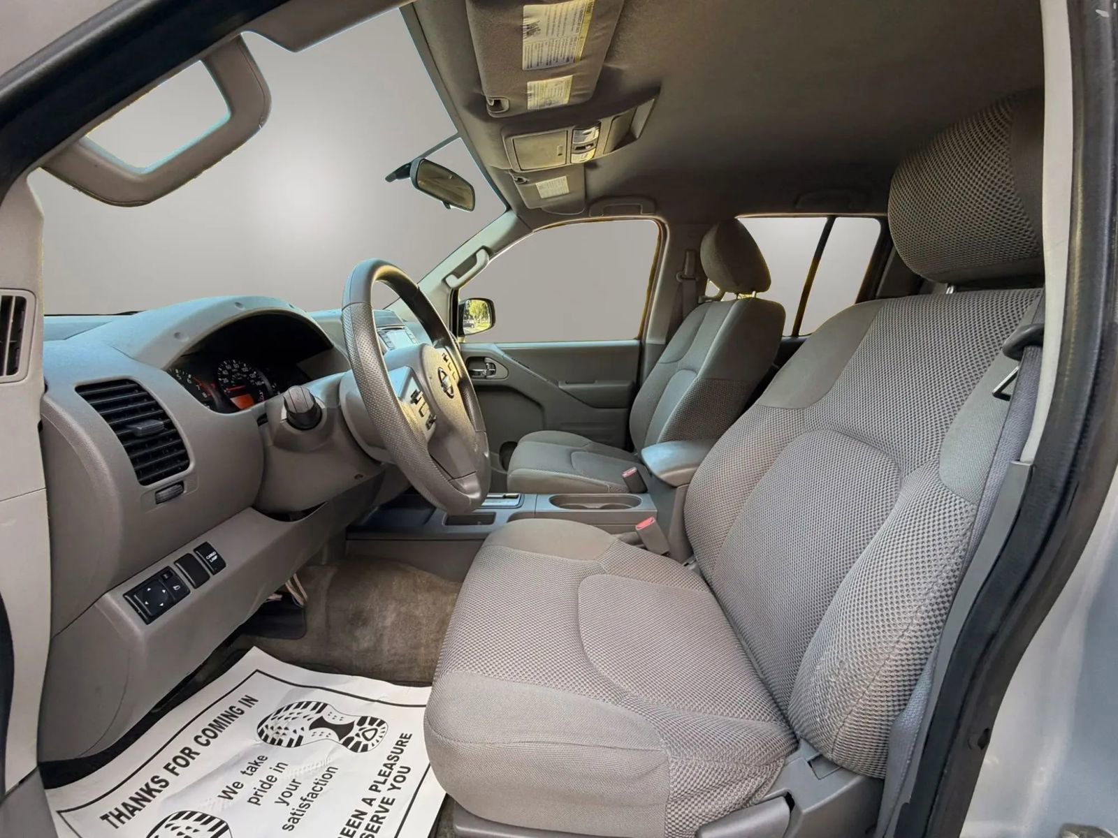 Used 2016 Nissan Frontier SV RWD image 31