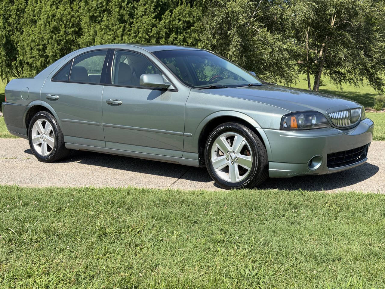 Used 2006 Lincoln LS RWD image 14