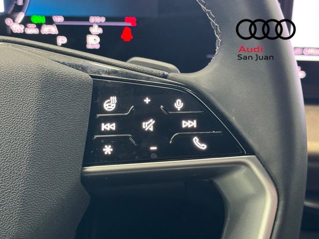 Used 2025 Audi Q5 Premium w/ Convenience Package image 21