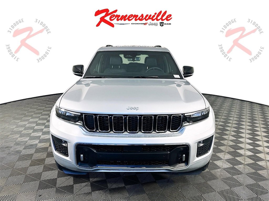 New 2025 Jeep Grand Cherokee Overland w/ Luxury Tech Group IV video 2