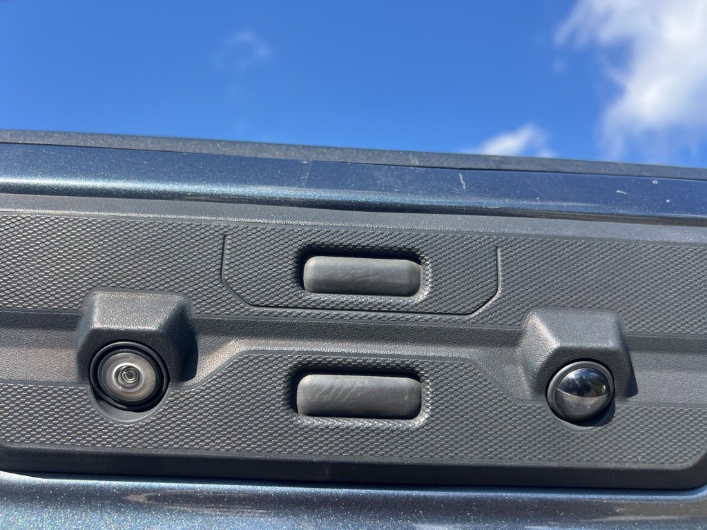 Used 2020 GMC Sierra 2500 AT4 w/ AT4 Premium Package image 21