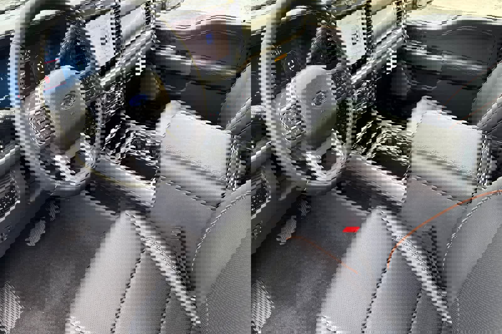 New 2026 Ford F250 Lariat w/ FX4 Off-Road Package image 8