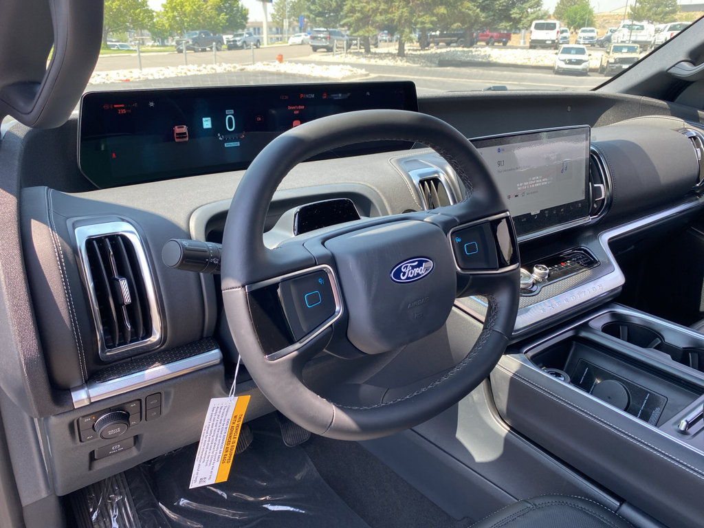 New 2027 Ford Expedition Max Platinum w/ Stealth Appearance Package AWD/4WD image 12