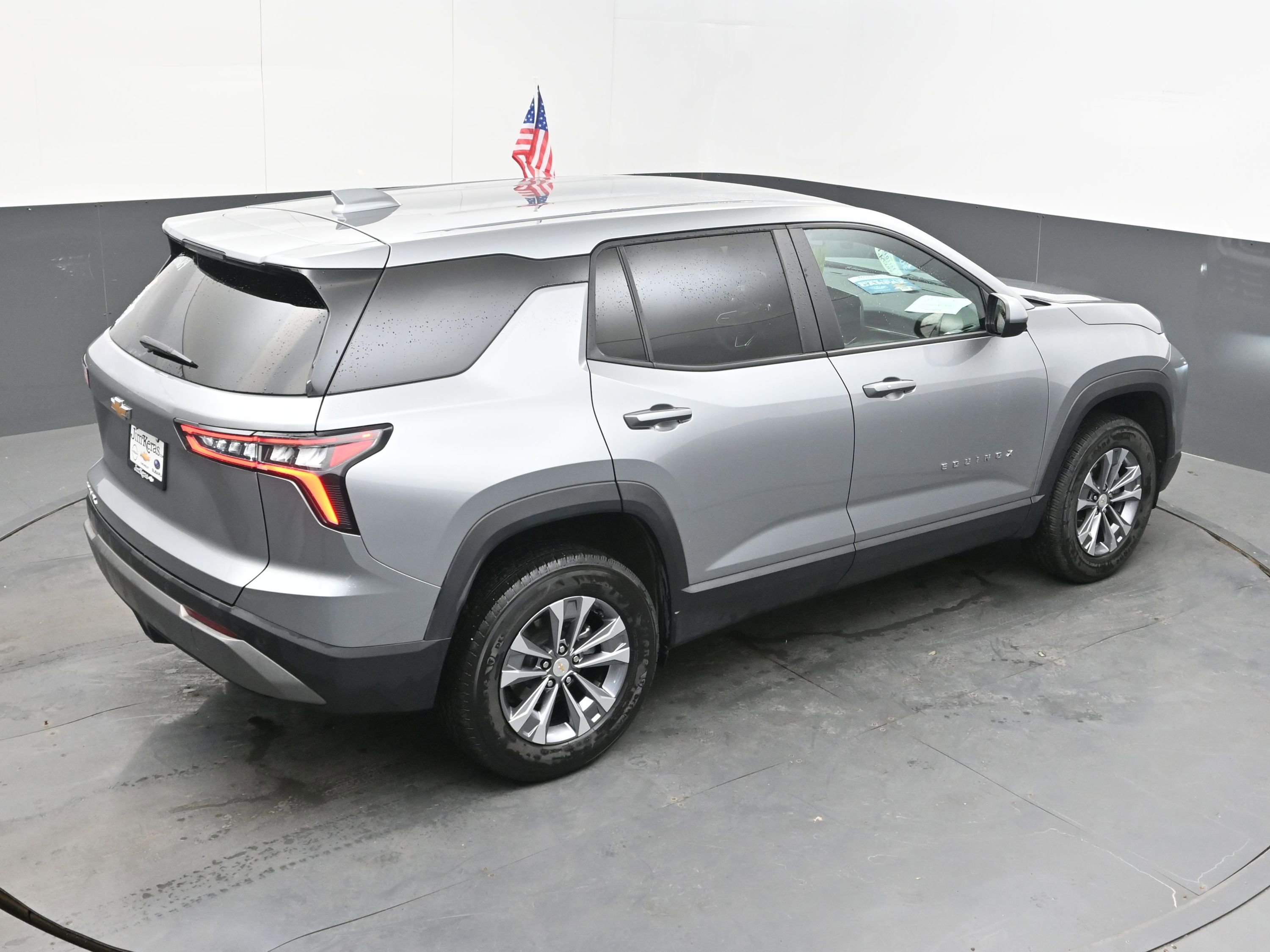 Used 2025 Chevrolet Equinox LT FWD image 38