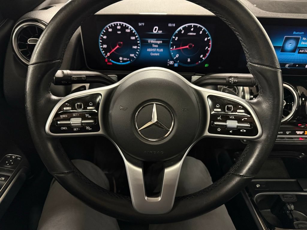 Used 2021 Mercedes-Benz GLB 250 4MATIC image 11