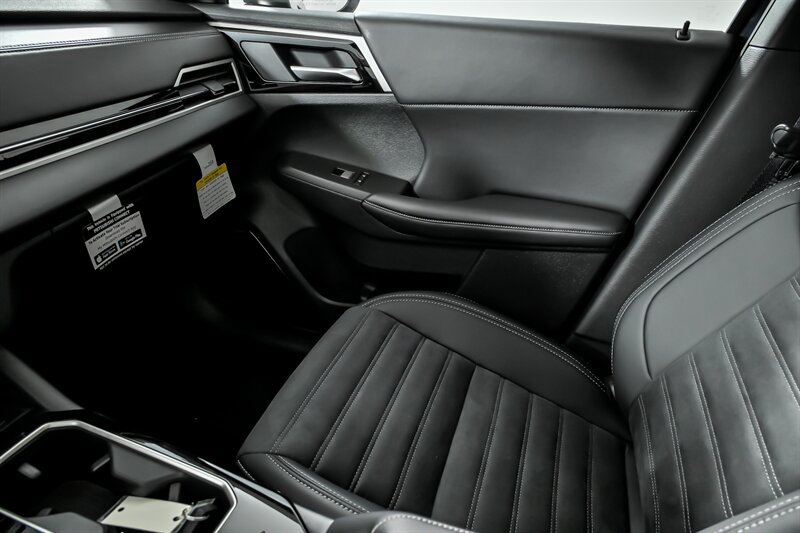 New 2026 Mitsubishi Outlander SE AWD/4WD image 23