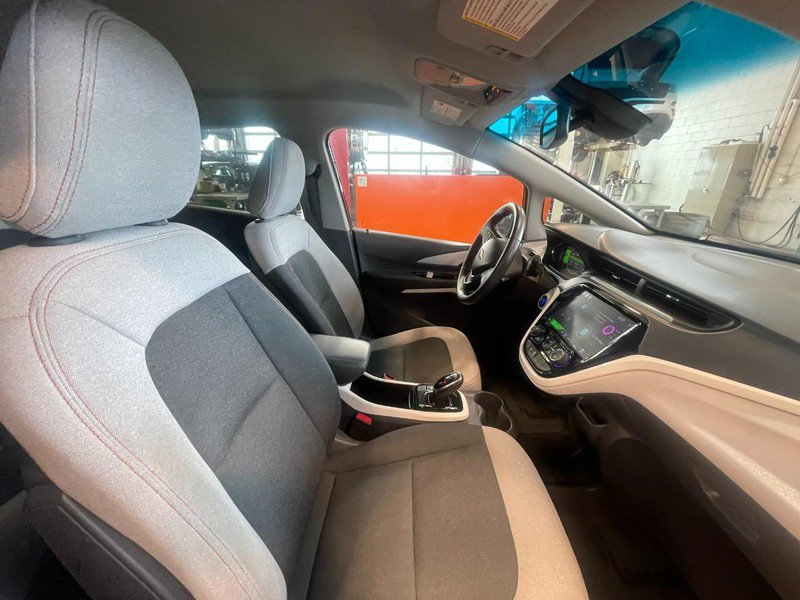 Used 2018 Chevrolet Bolt LT image 10