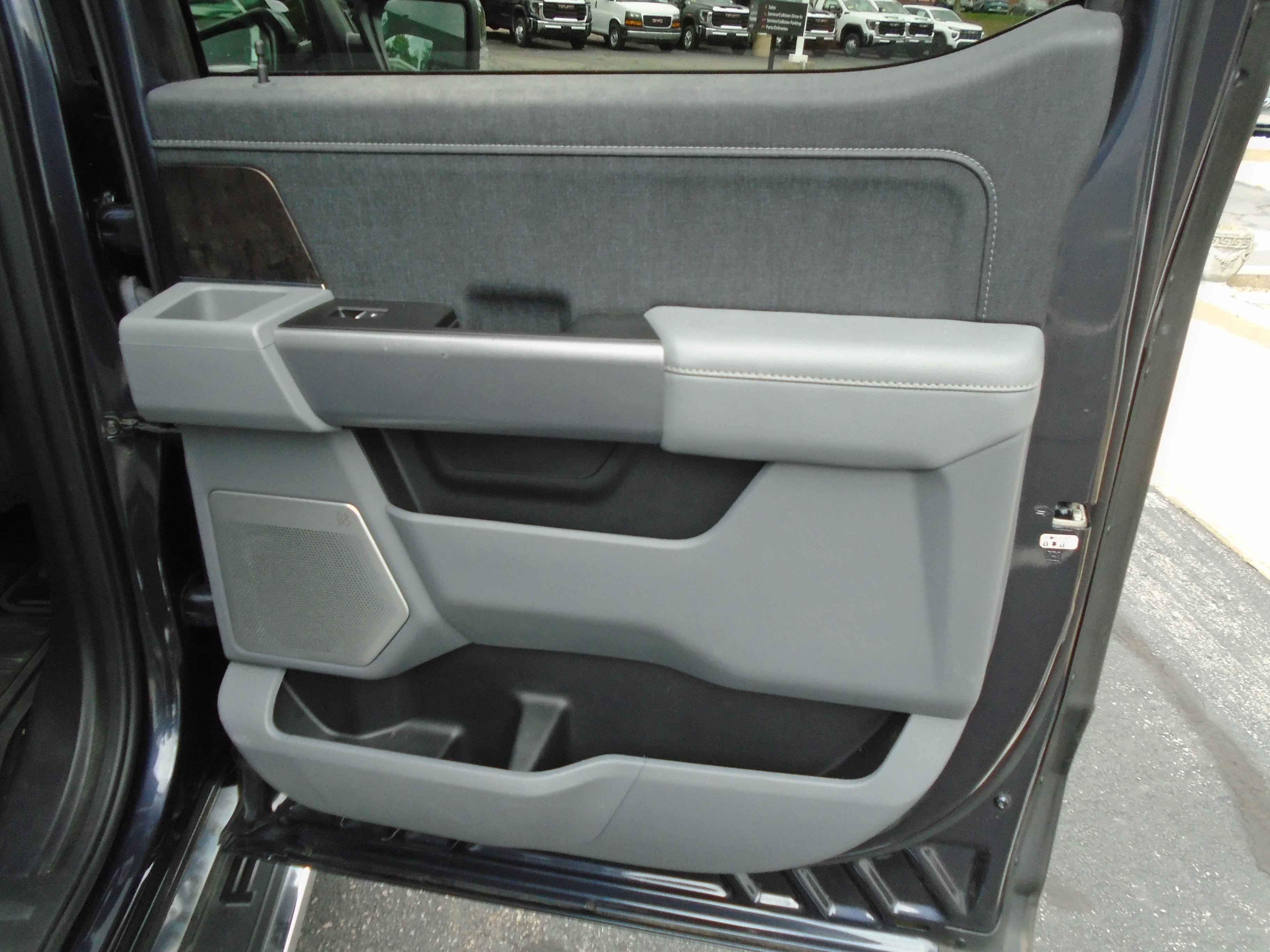 Used 2022 Ford F150 Lariat w/ Equipment Group 502A High AWD/4WD image 36