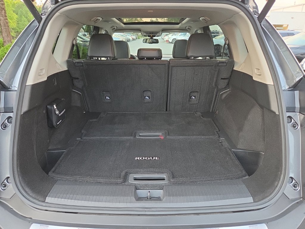 Certified 2023 Nissan Rogue SL AWD/4WD image 38