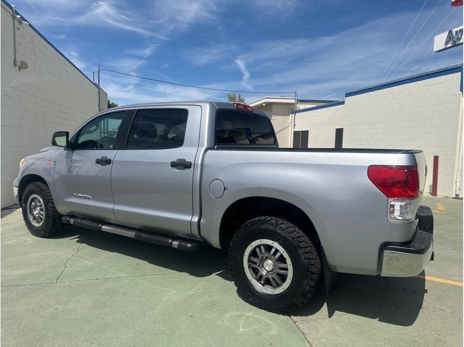 Used 2012 Toyota Tundra 2WD CrewMax w/ Tow Pkg image 12