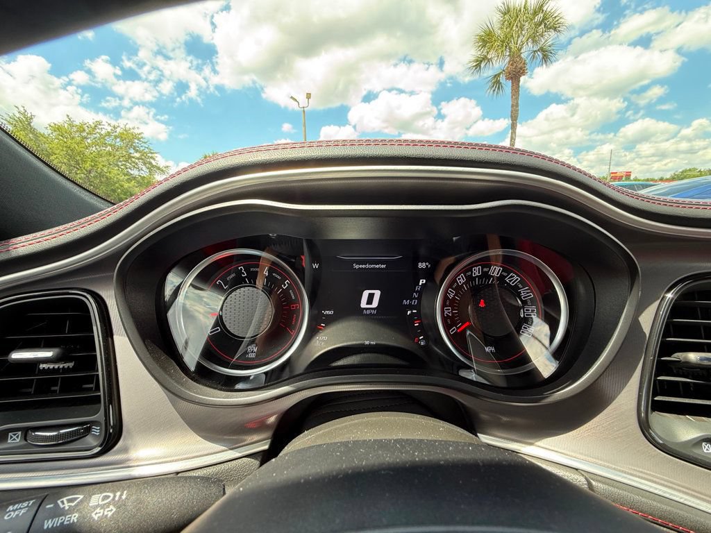 Used 2022 Dodge Challenger R/T Scat Pack RWD image 16